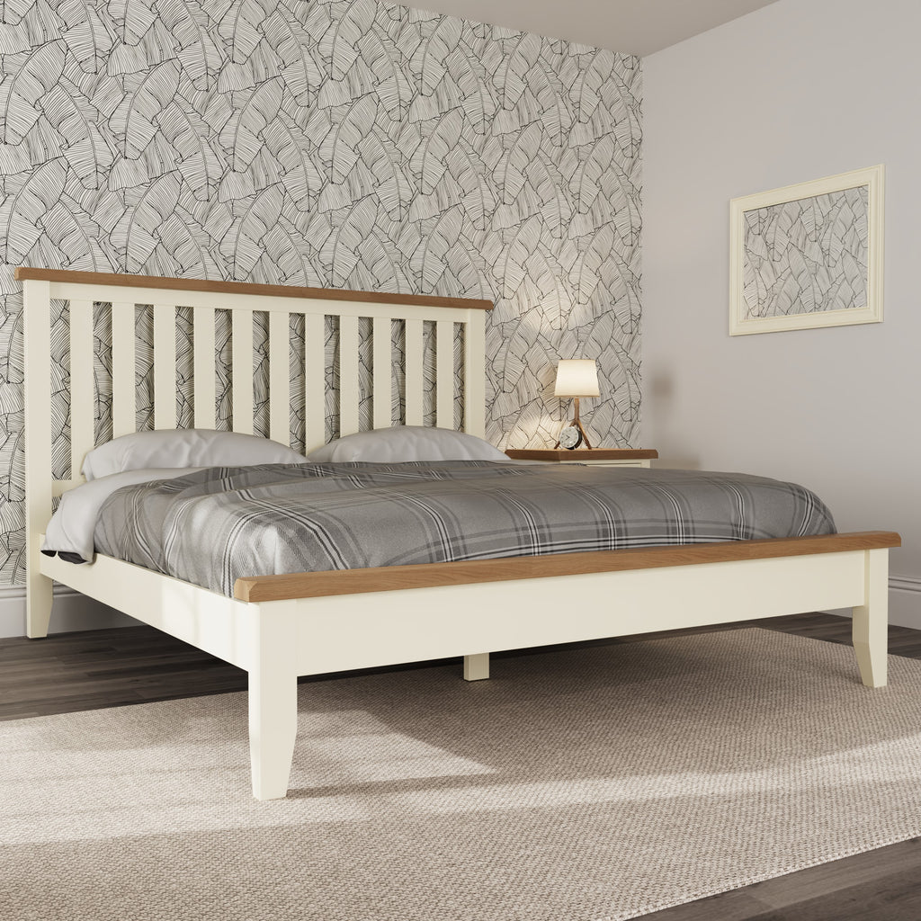 Cotswold Bed - White - BedHut